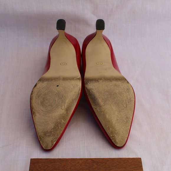 Premiere Collection Red Patent Heels - Picture 6 of 6